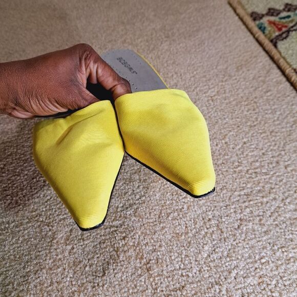 BCBGirls    - Picture 8 of 14